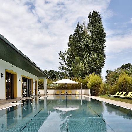Hubertus Hof Landhotel Балатонфеньвеш Экстерьер фото